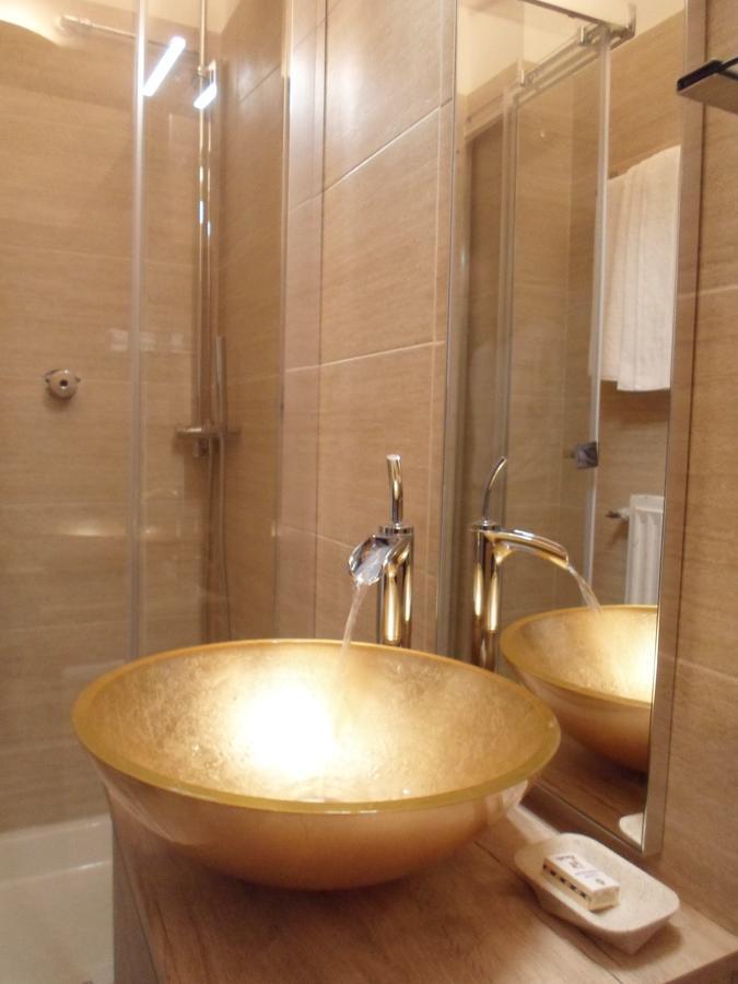 Hotel Regina Margherita بورديغيرا المظهر الخارجي الصورة
